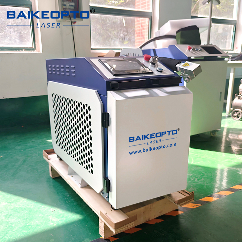 1500W fiber laser cleaning mac - đánh giá và giá Industrial Laser Paint Remover